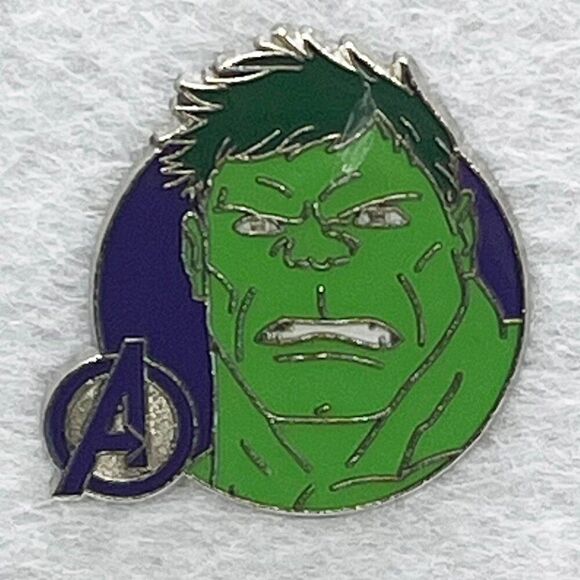 🔮 5/$25 Disney Marvel Avengers Assemble The Incredible Hulk Pin‎ - Picture 1 of 2